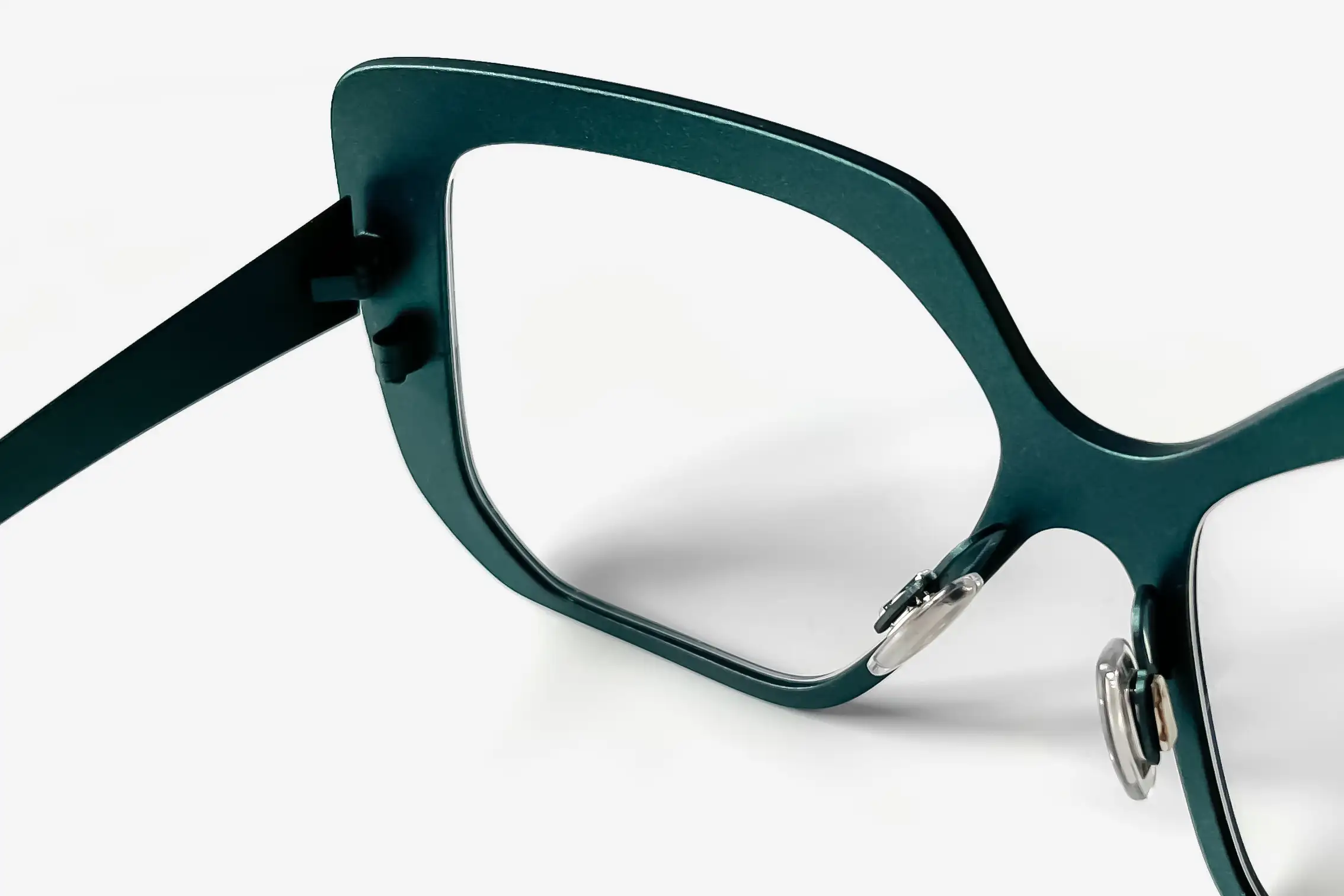 Modische Brillen und Sonnenbrillen vom Optiker in Aschaffenburg